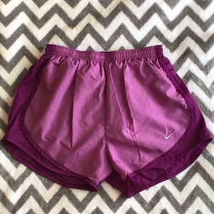 Nike Tempo shorts